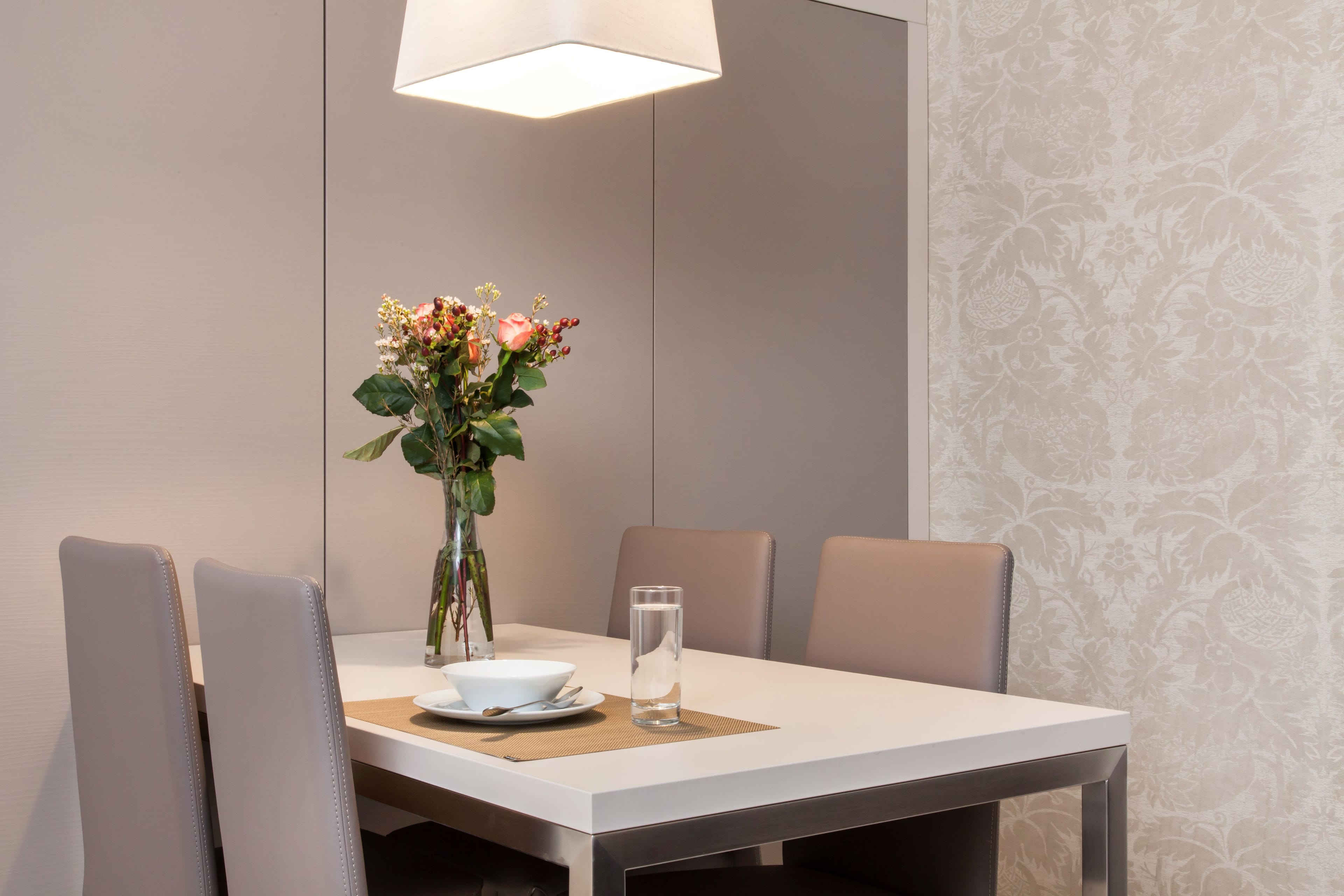 2_zimmer_apartment_suite_living_citystay_zuerich