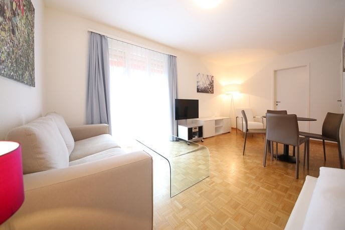 studio_apartment_livingroom_oberengstringen_citystay