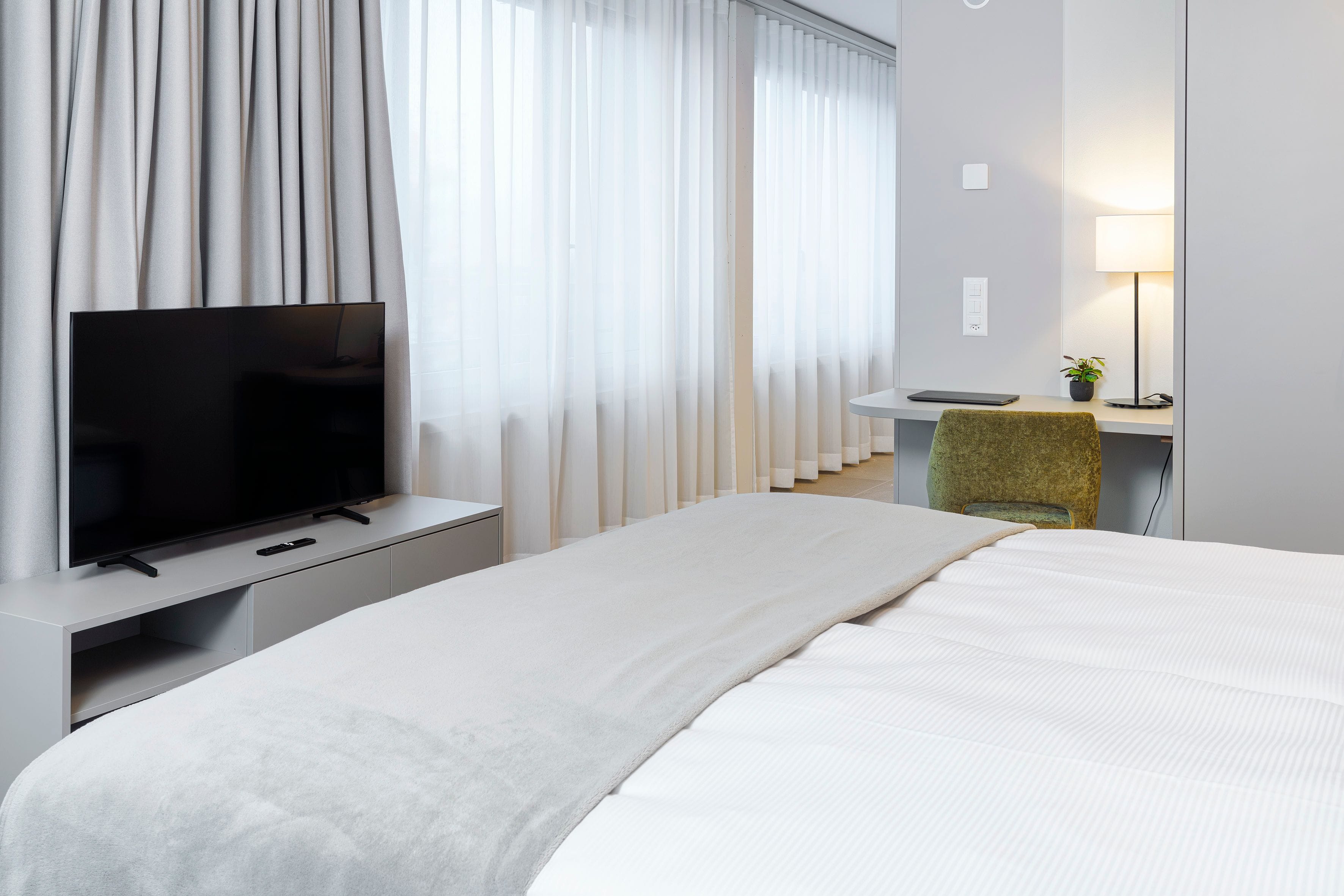 studio_suite_tv_papieri_citystay