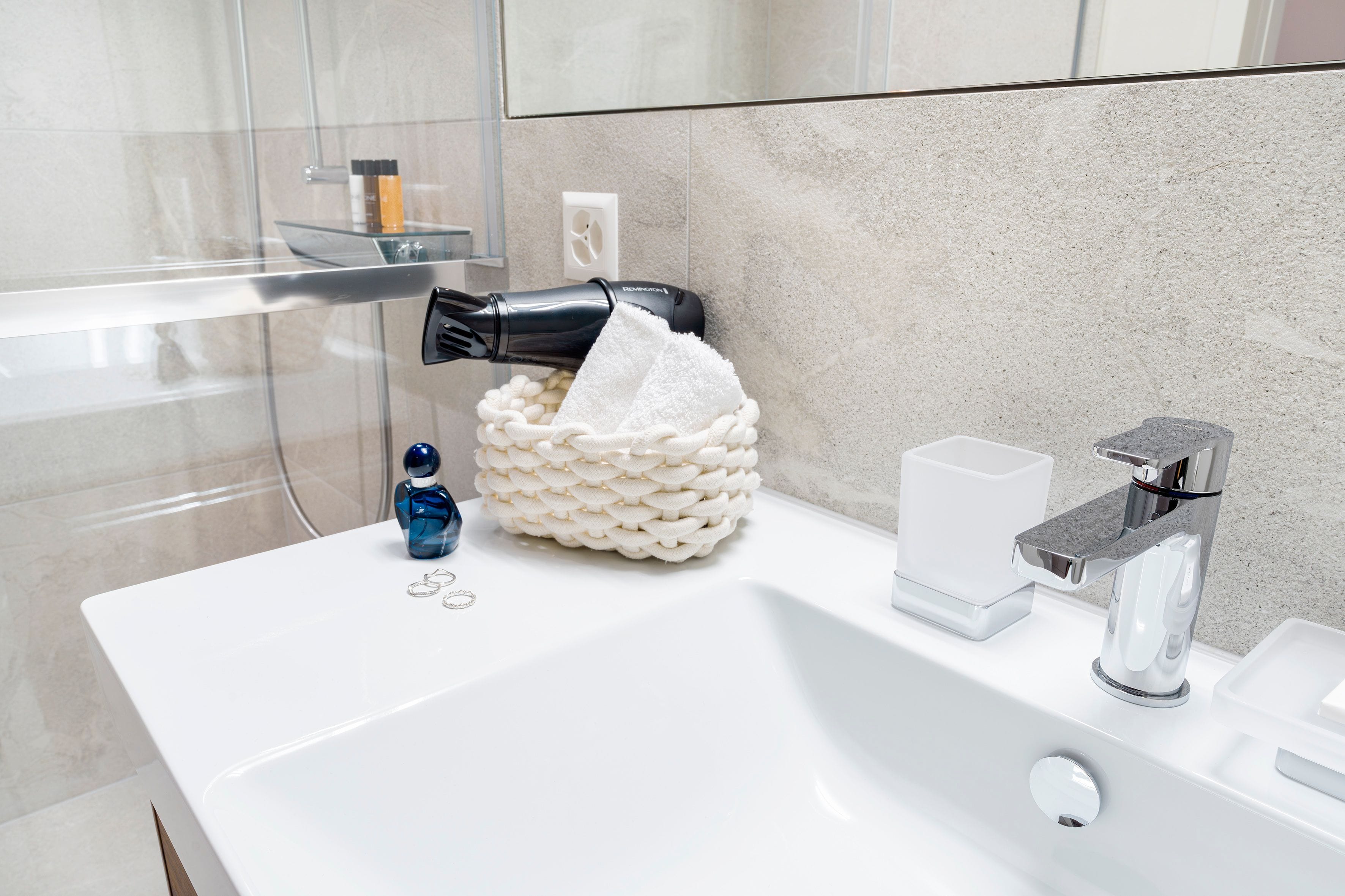 2_zimmer_apartment_bad_papieri_citystay