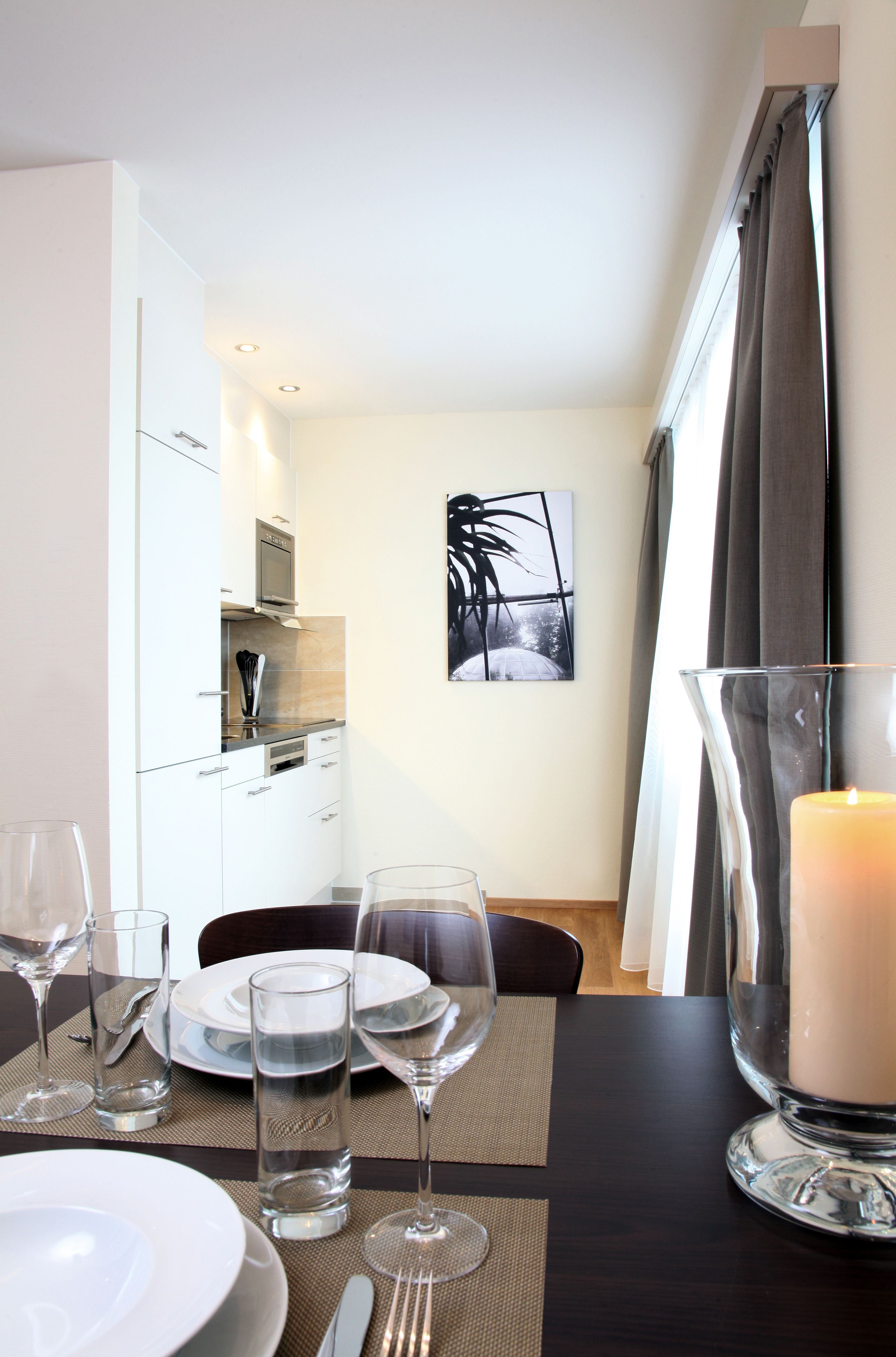 2_zimmer_penthouse_apartment_kitchen_citystay_zuerich
