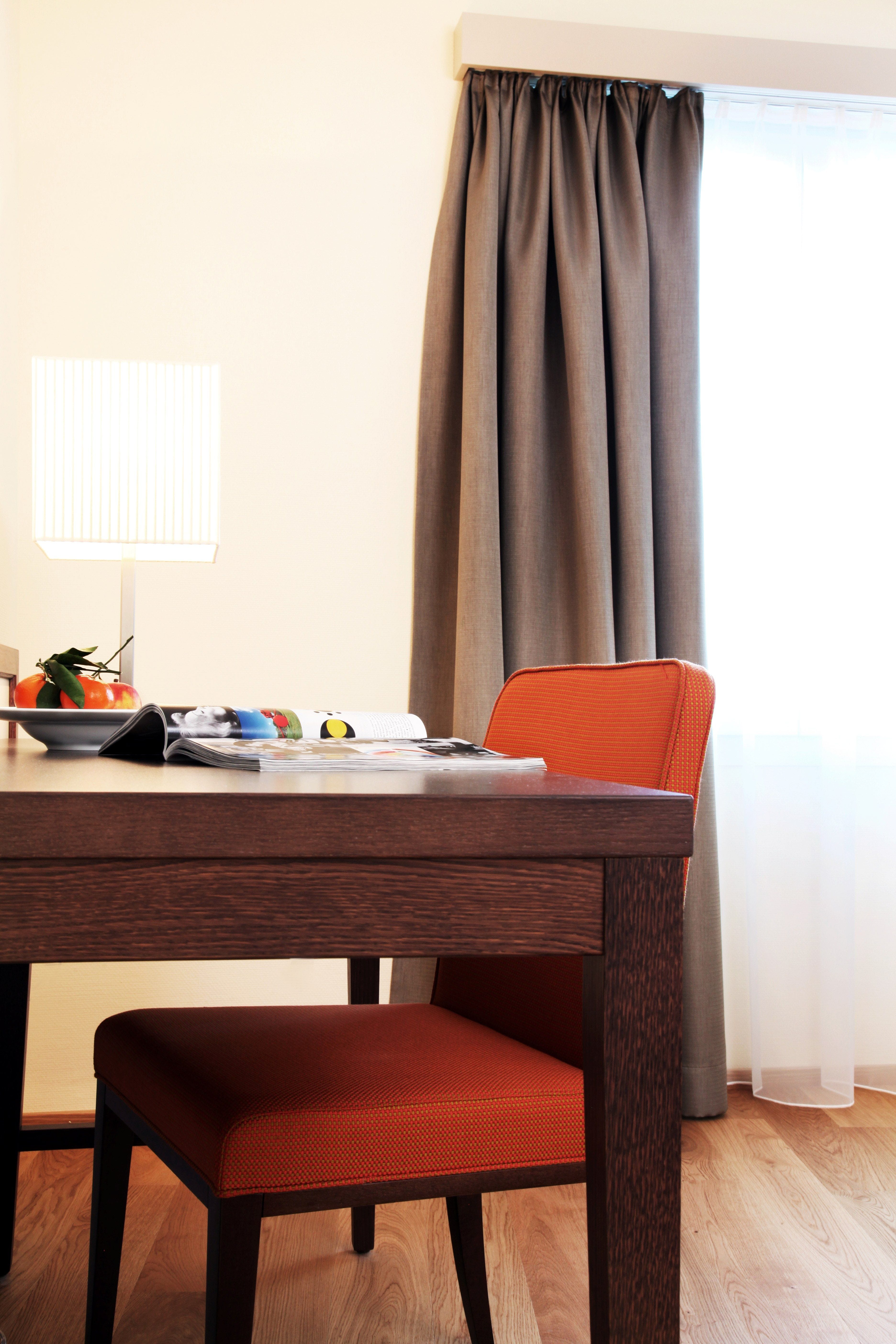 3_zimmer_family_apartment_arbeitsplatz_citystay_zuerich